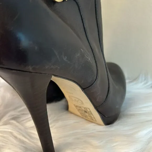 Michael Kors Stiletto Booties - Size 8.5 - Picture 6 of 12
